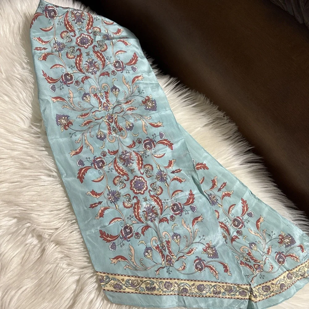 ginnie johansen 100% Silk Scarf Light Blue Floral Pattern Vintage Made In Japan